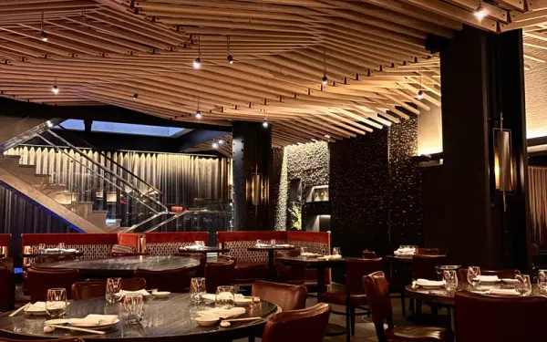 A restaurant dining room