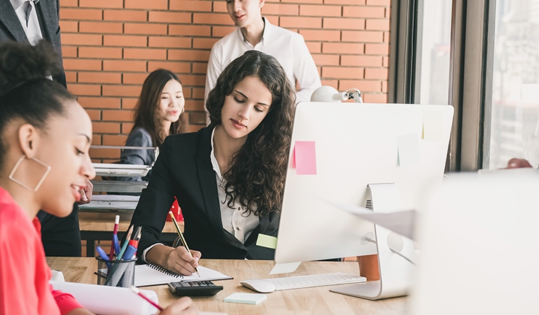 Monthly web development update on React Hooks concepts.